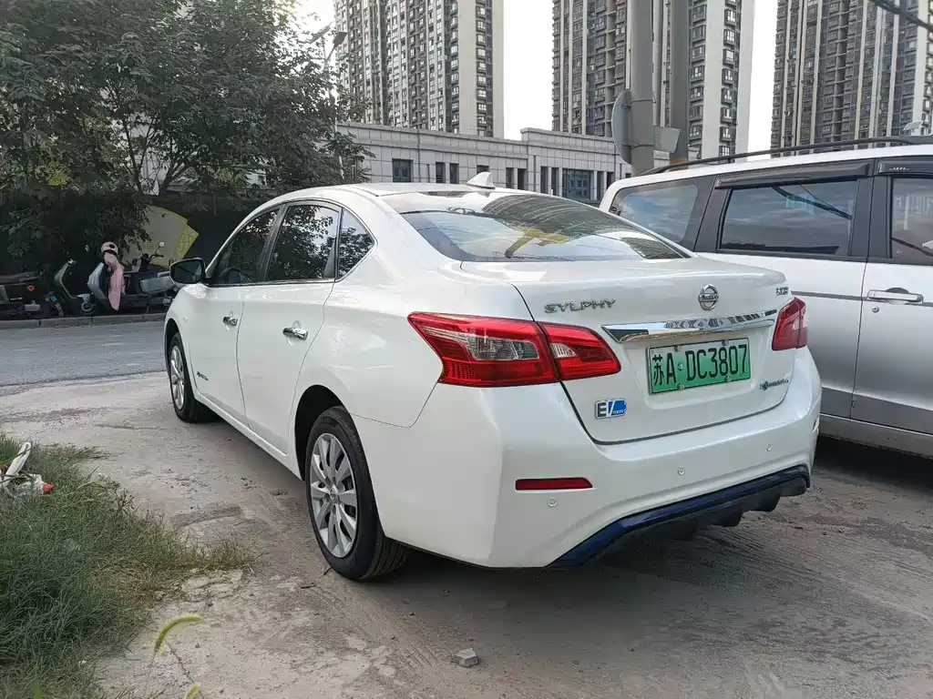 Nissan Sylphy EV — фото 4