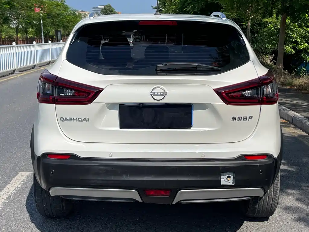 Nissan Qashqai — фото 5