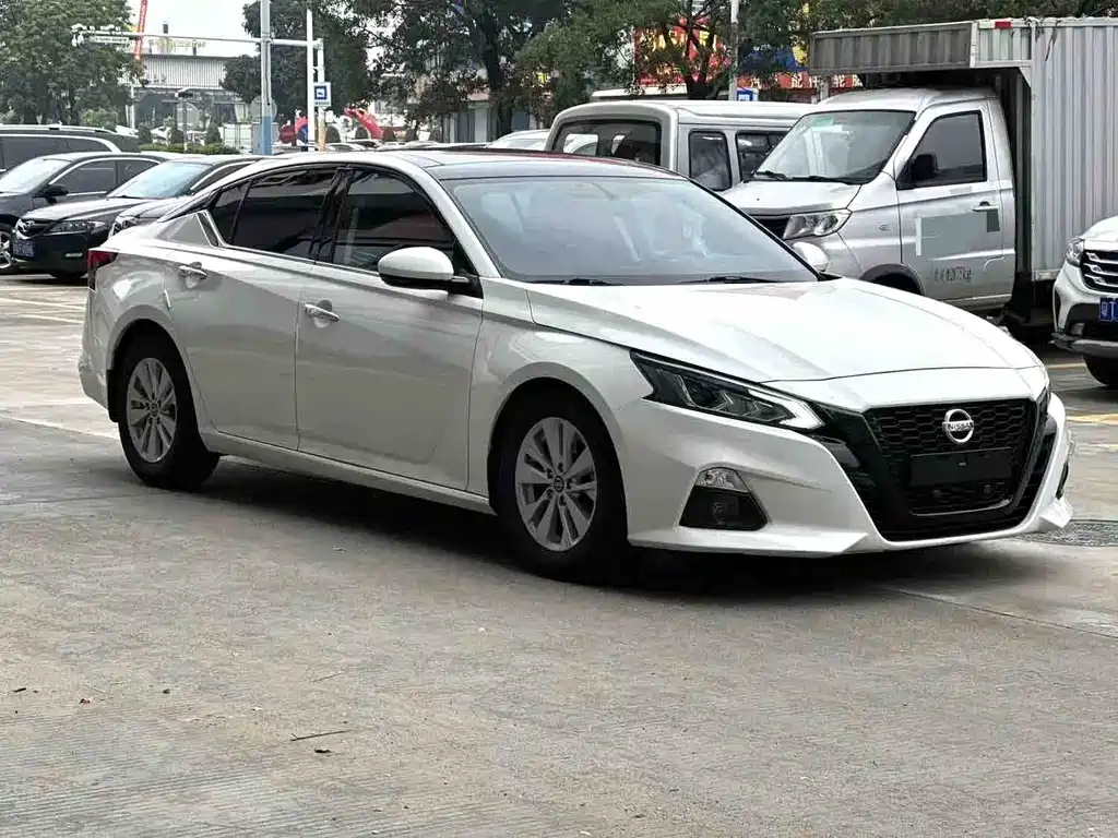 Nissan Teana — фото 3