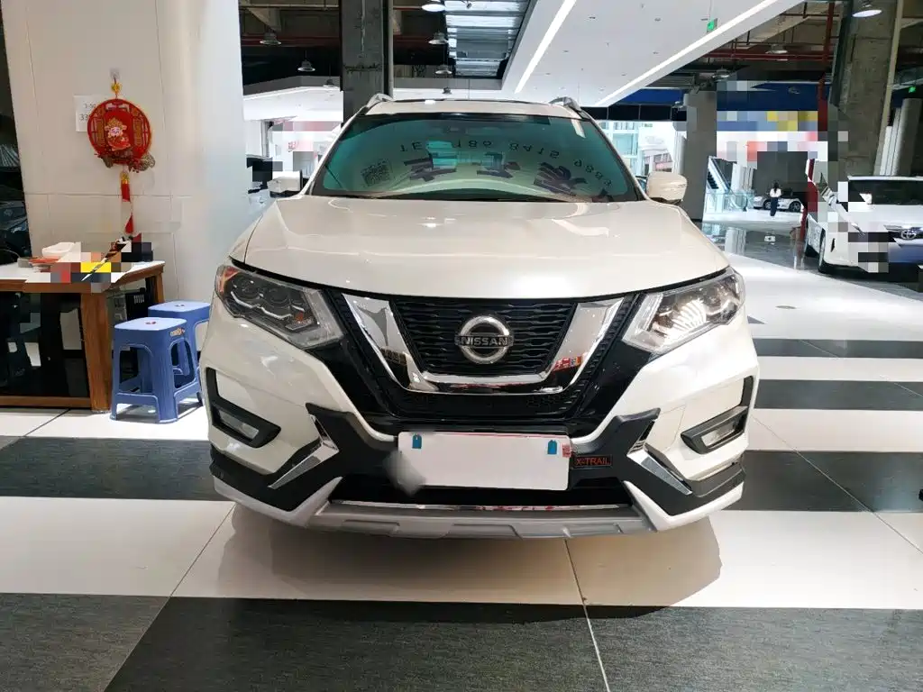 Nissan X-Trail — фото 3
