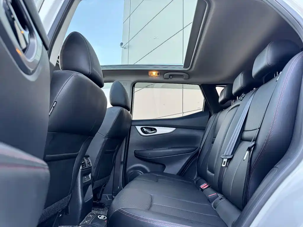 Nissan Qashqai — фото 3