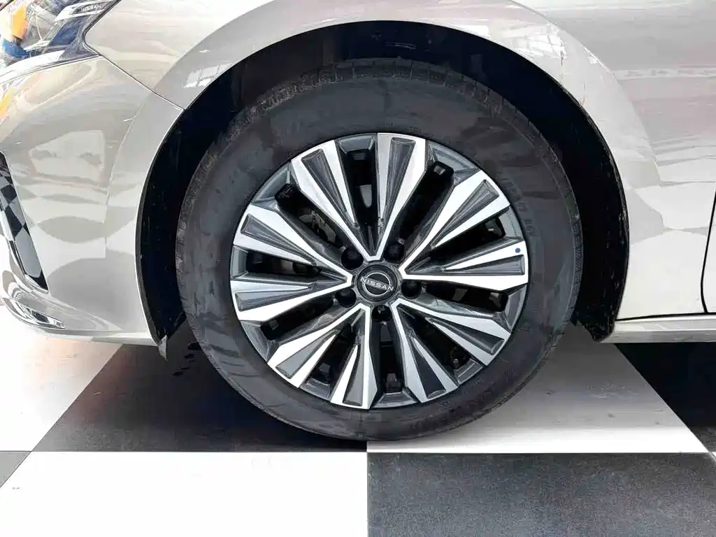 Nissan Teana — фото 4