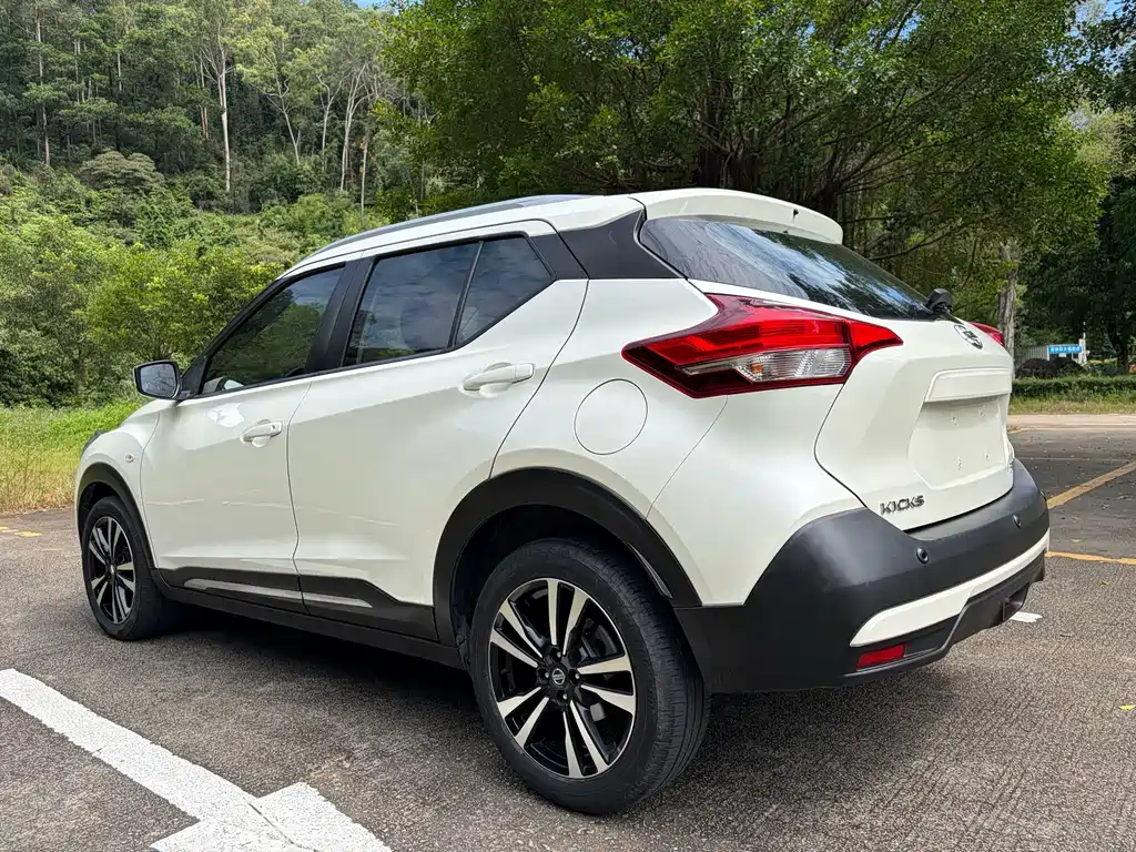 Nissan Kicks — фото 7