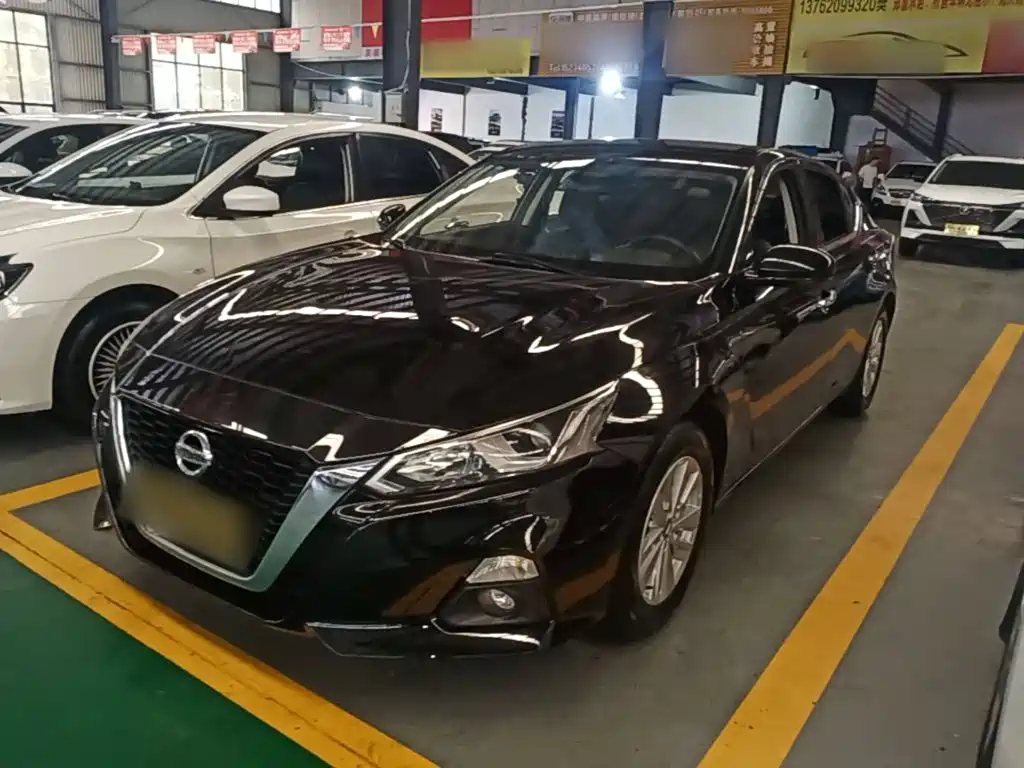 Nissan Teana — фото 2