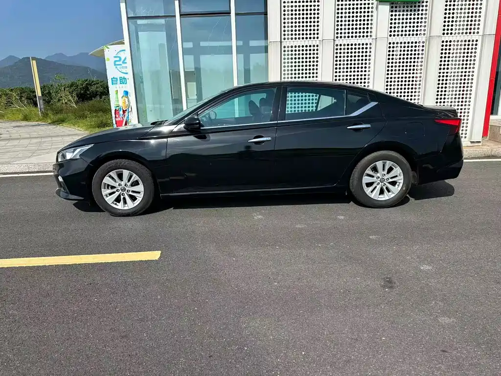 Nissan Teana — фото 5