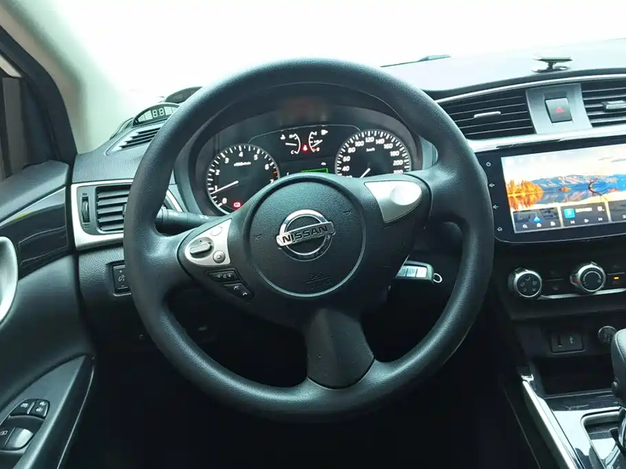 Nissan Sylphy — фото 15