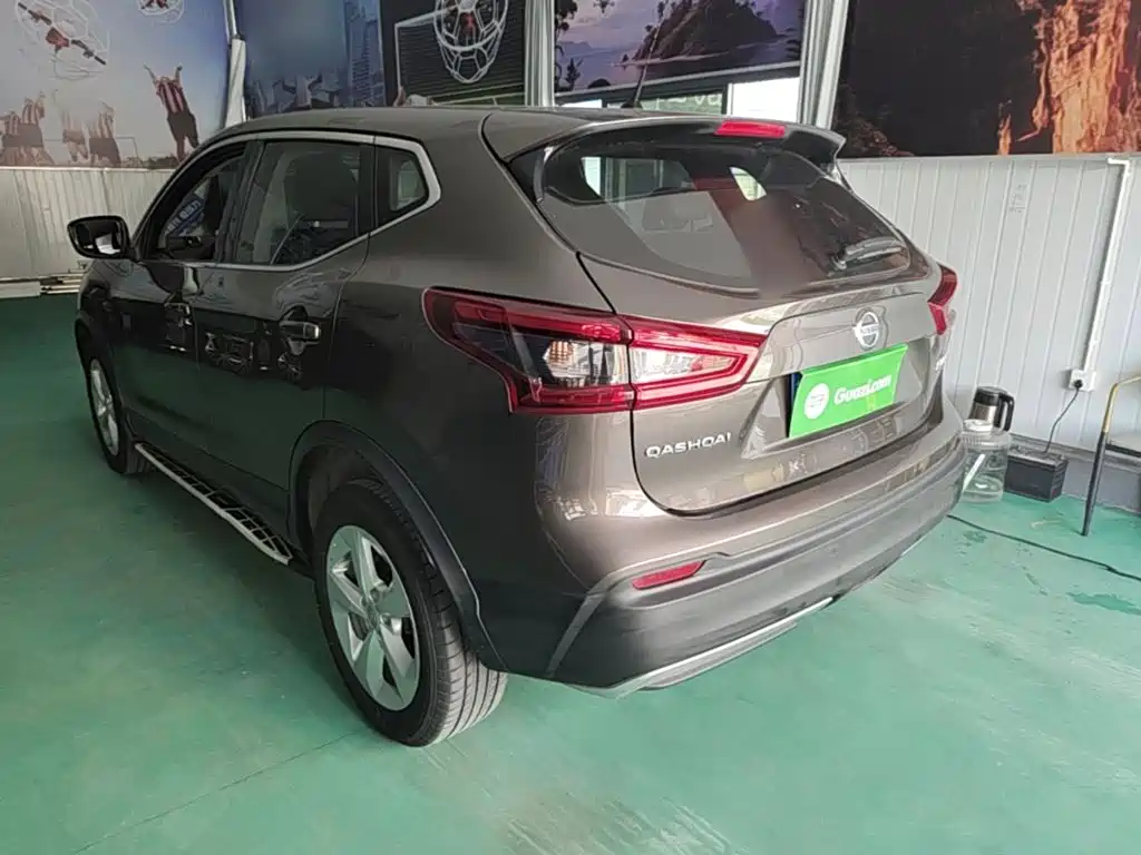 Nissan Qashqai — фото 5