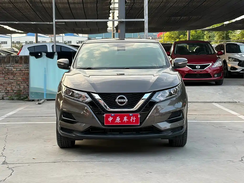 Nissan Qashqai — фото 2