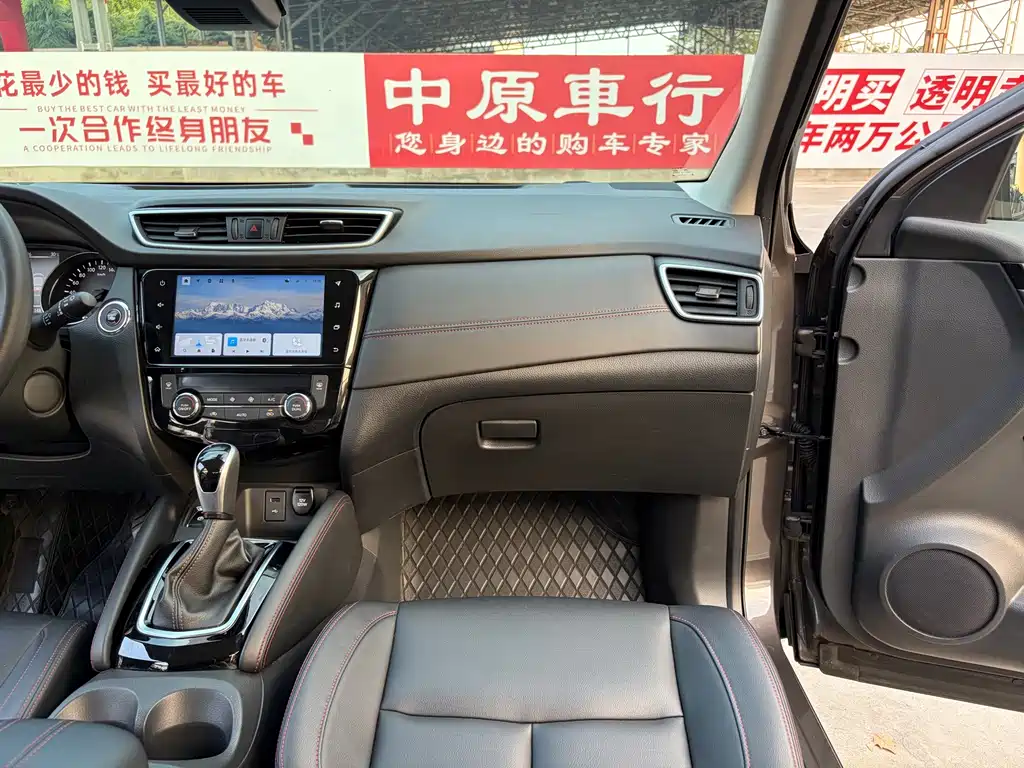 Nissan Qashqai — фото 11