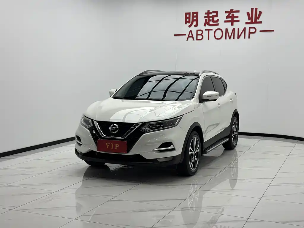 Nissan Qashqai — фото 4