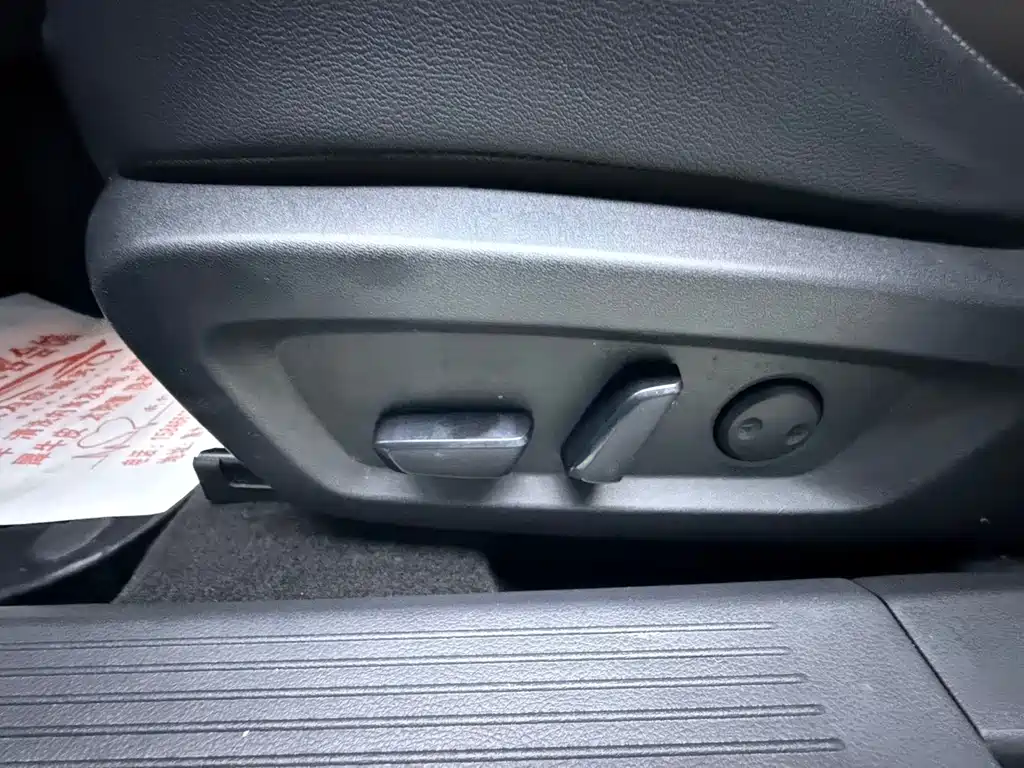Nissan Qashqai — фото 11