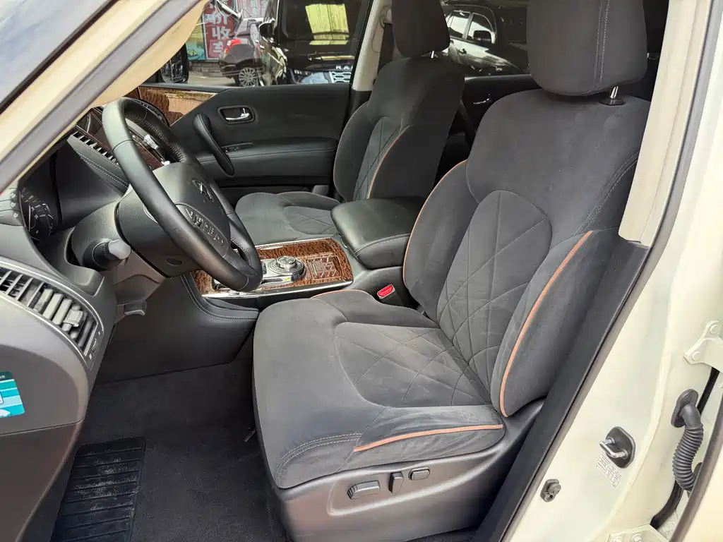 Nissan Patrol — фото 10