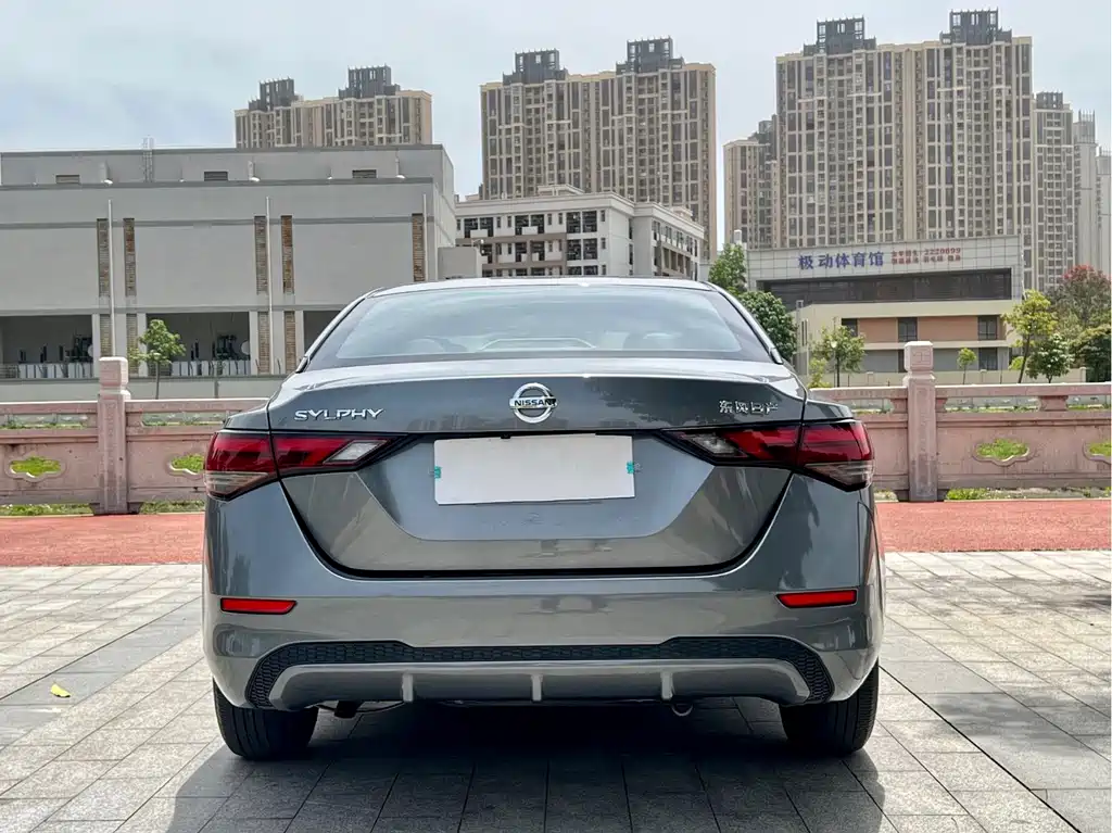 Nissan Sylphy — фото 8