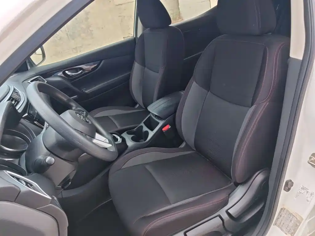 Nissan Qashqai — фото 15