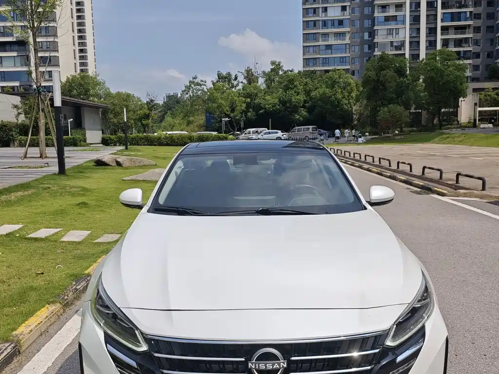 Nissan Teana — фото 2