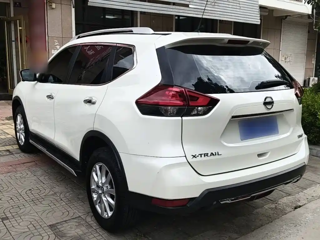 Nissan X-Trail — фото 5