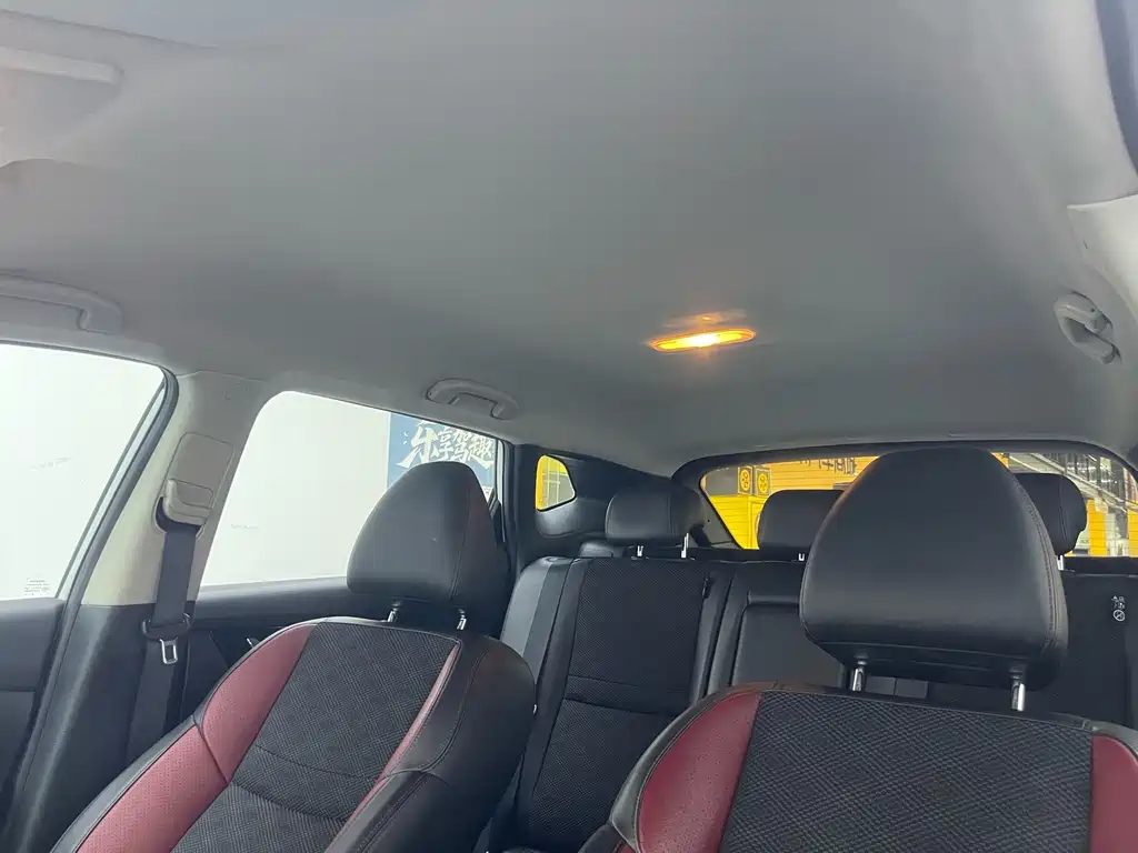 Nissan Qashqai — фото 15