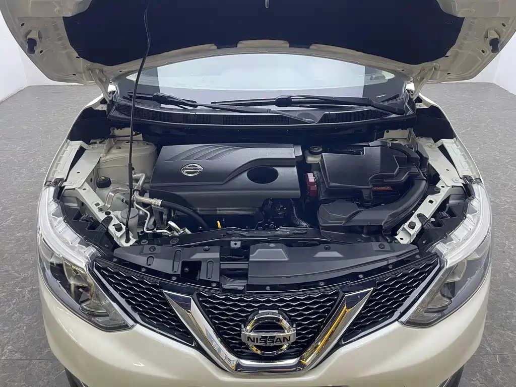 Nissan Qashqai — фото 19