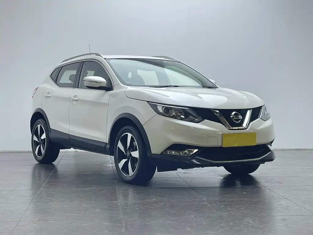 Nissan Qashqai — фото 3