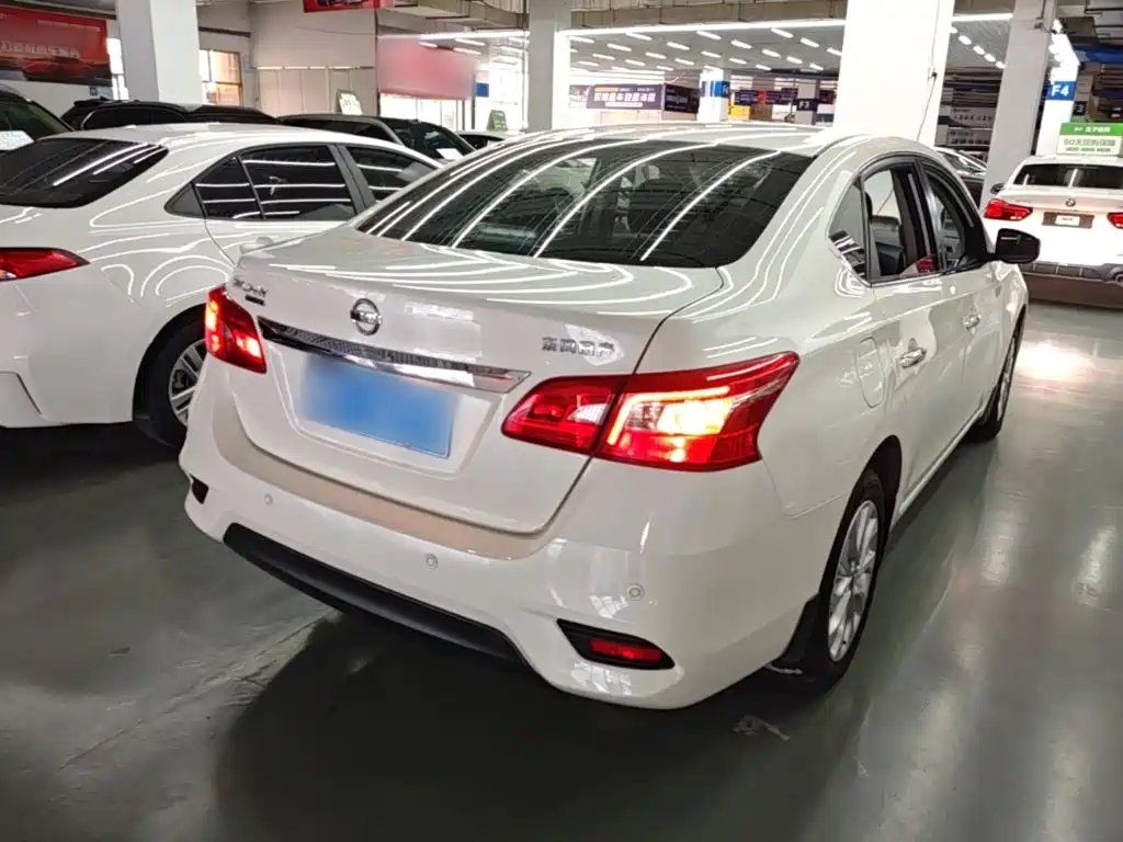 Nissan Sylphy — фото 7