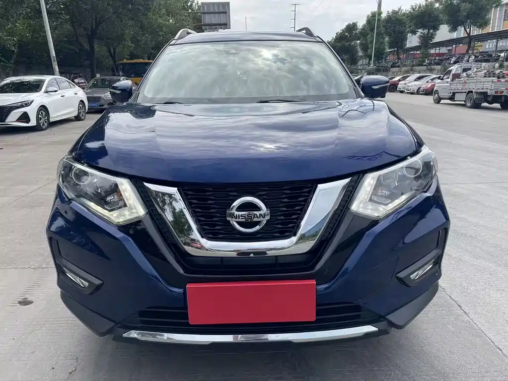 Nissan X-Trail — фото 2