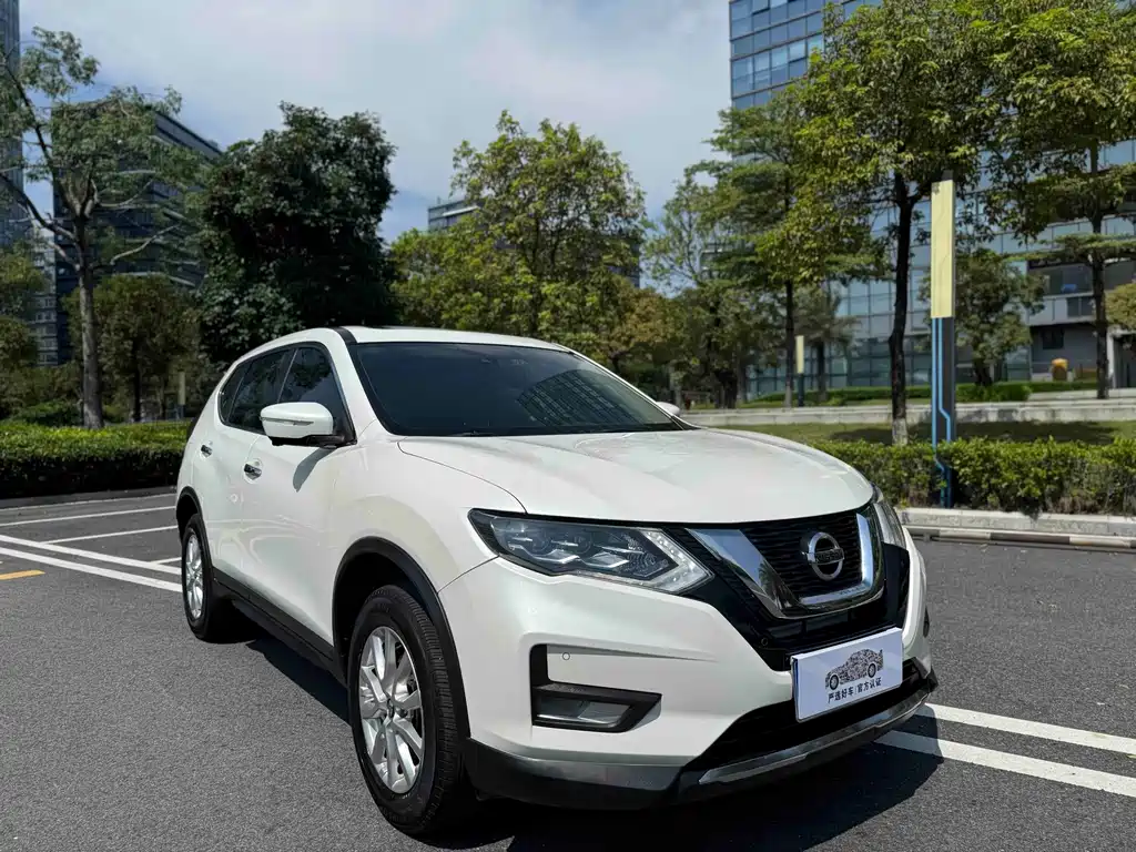 Nissan X-Trail — фото 3