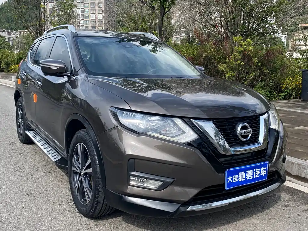 Nissan X-Trail — фото 2