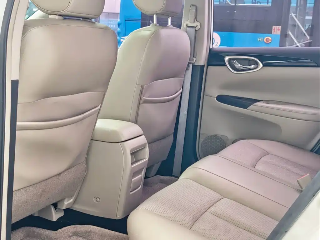 Nissan Sylphy — фото 15