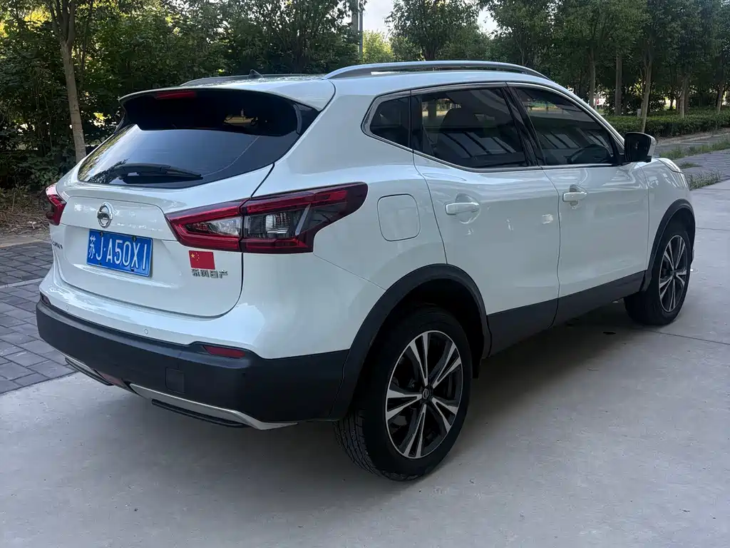 Nissan Qashqai — фото 3