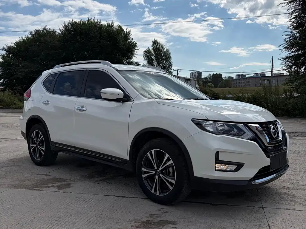Nissan X-Trail — фото 3