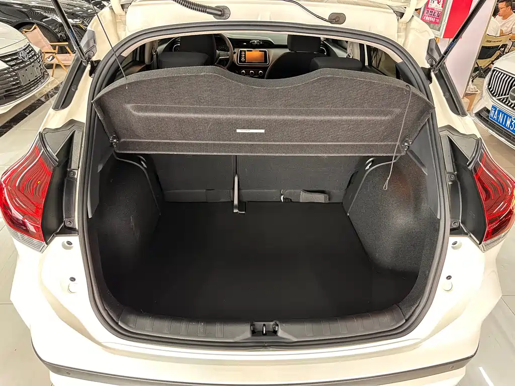 Nissan Kicks — фото 7