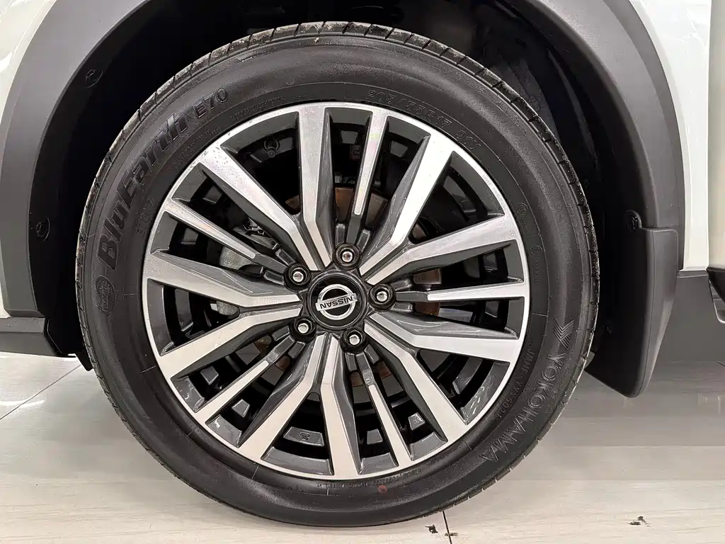 Nissan Kicks — фото 8