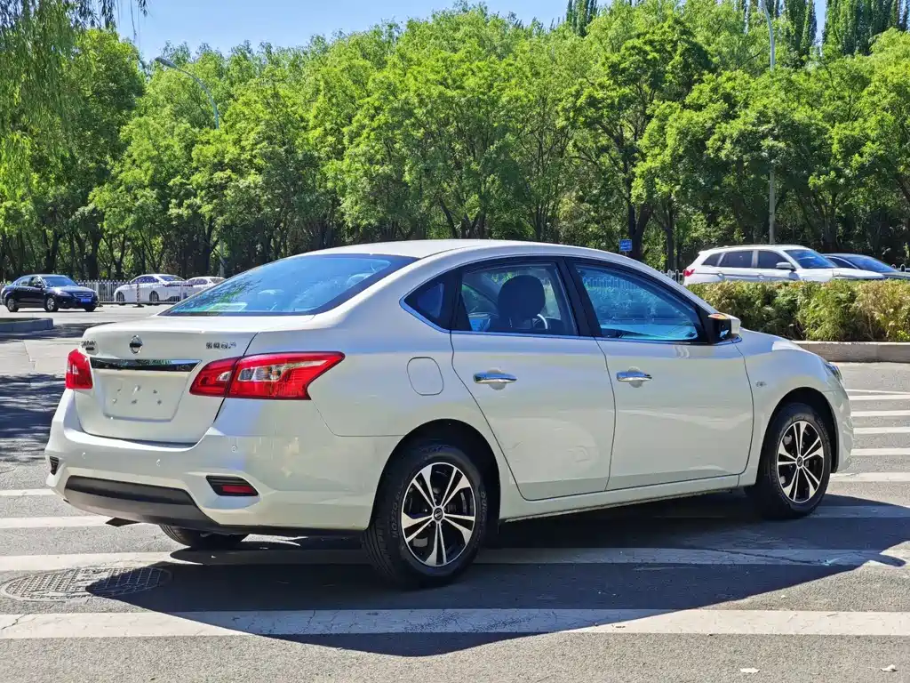 Nissan Sylphy — фото 6
