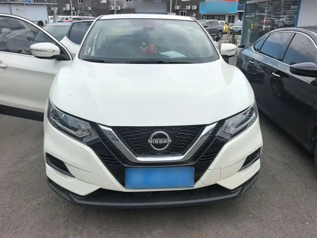 Nissan Qashqai — фото 3