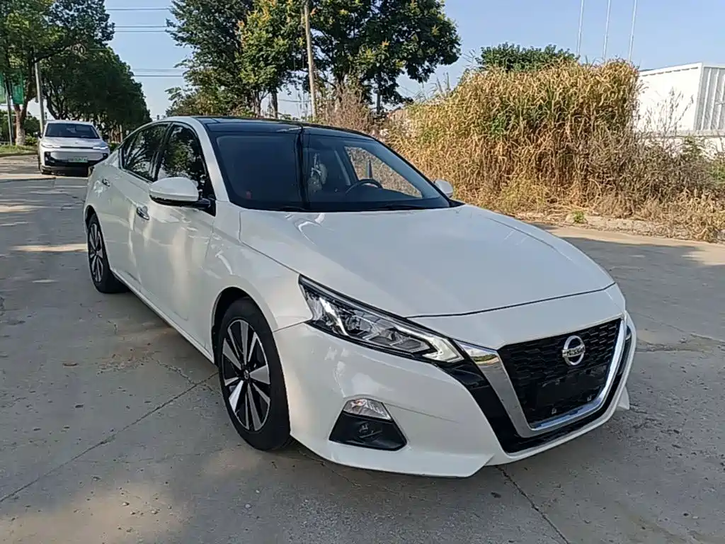 Nissan Teana — фото 4