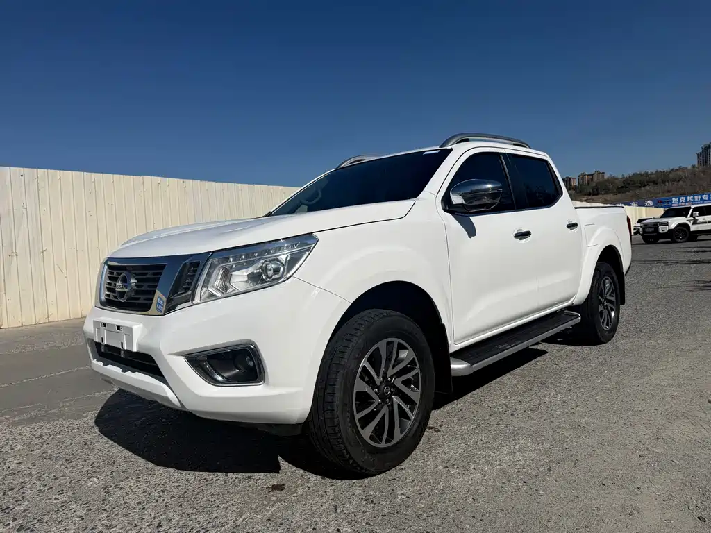 Nissan Navara — фото 3