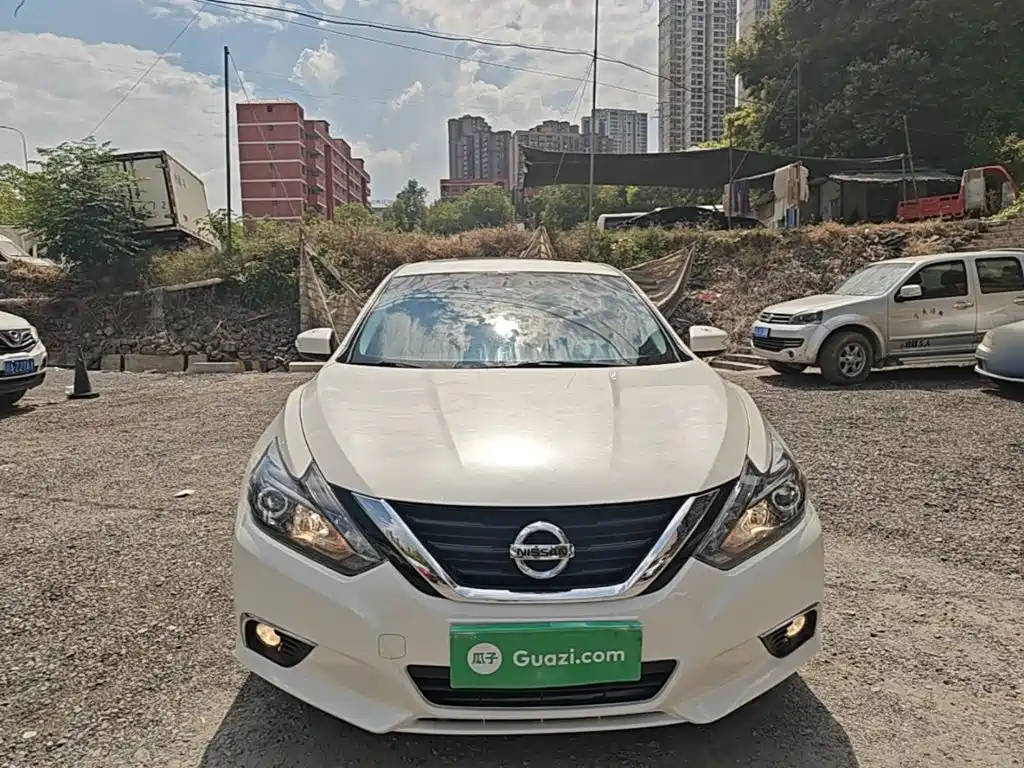 Nissan Teana — фото 3