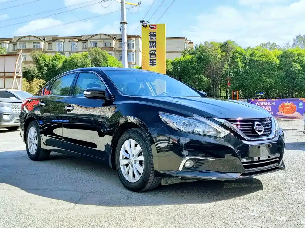 Nissan Teana — фото 3