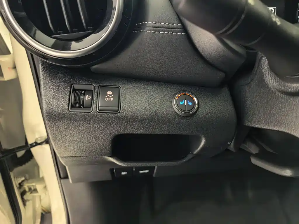 Nissan Kicks — фото 8