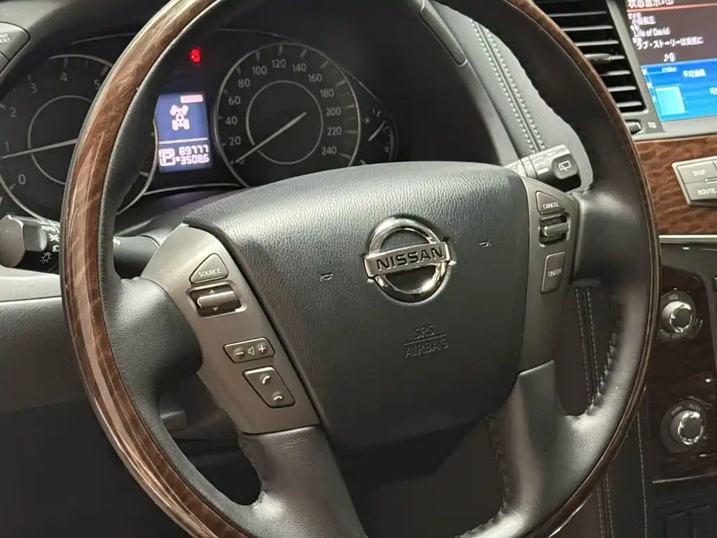 Nissan Patrol — фото 3