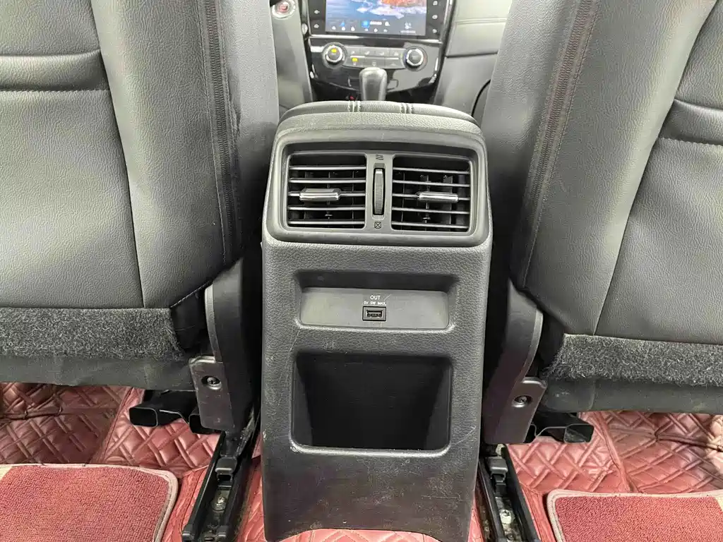 Nissan Qashqai — фото 14