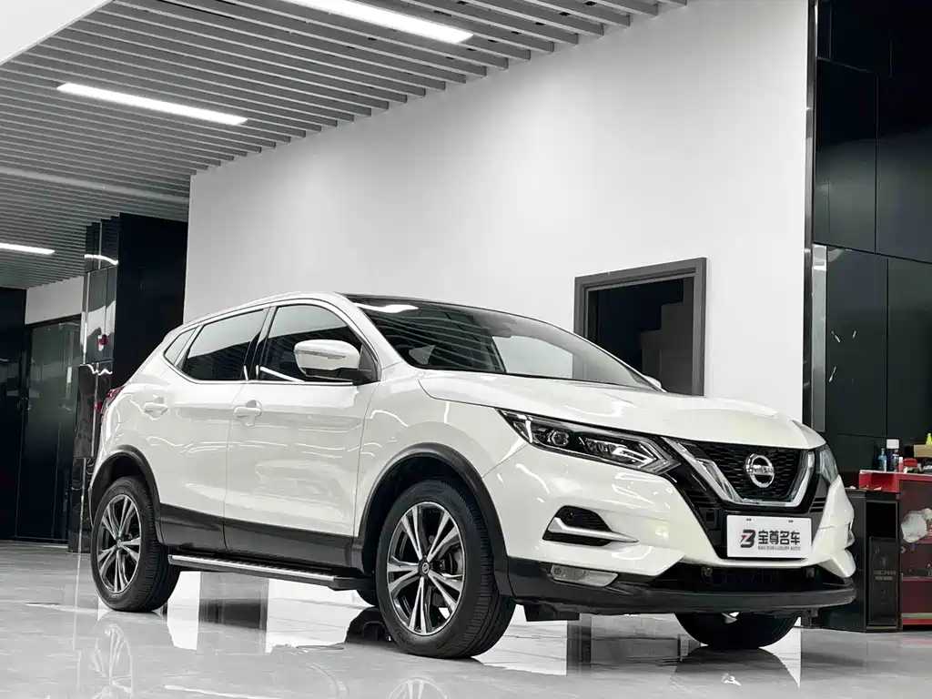 Nissan Qashqai — фото 3