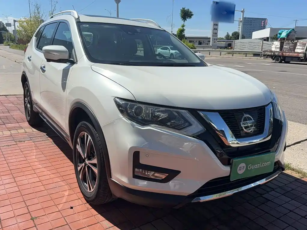 Nissan X-Trail — фото 4