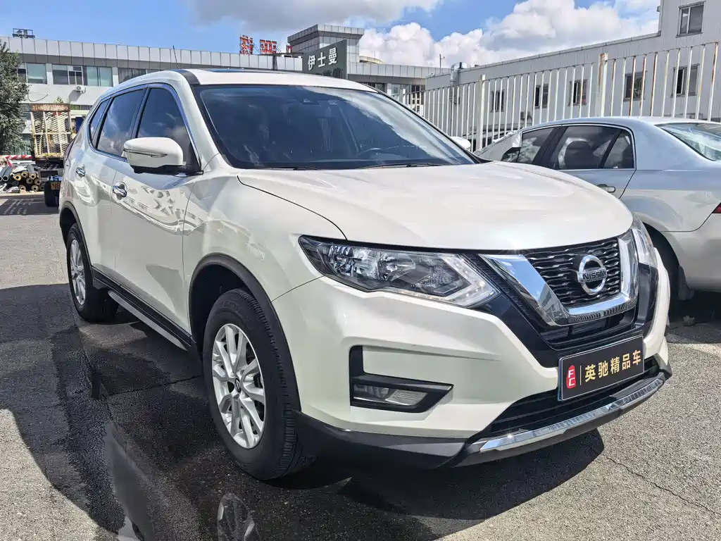 Nissan X-Trail — фото 3