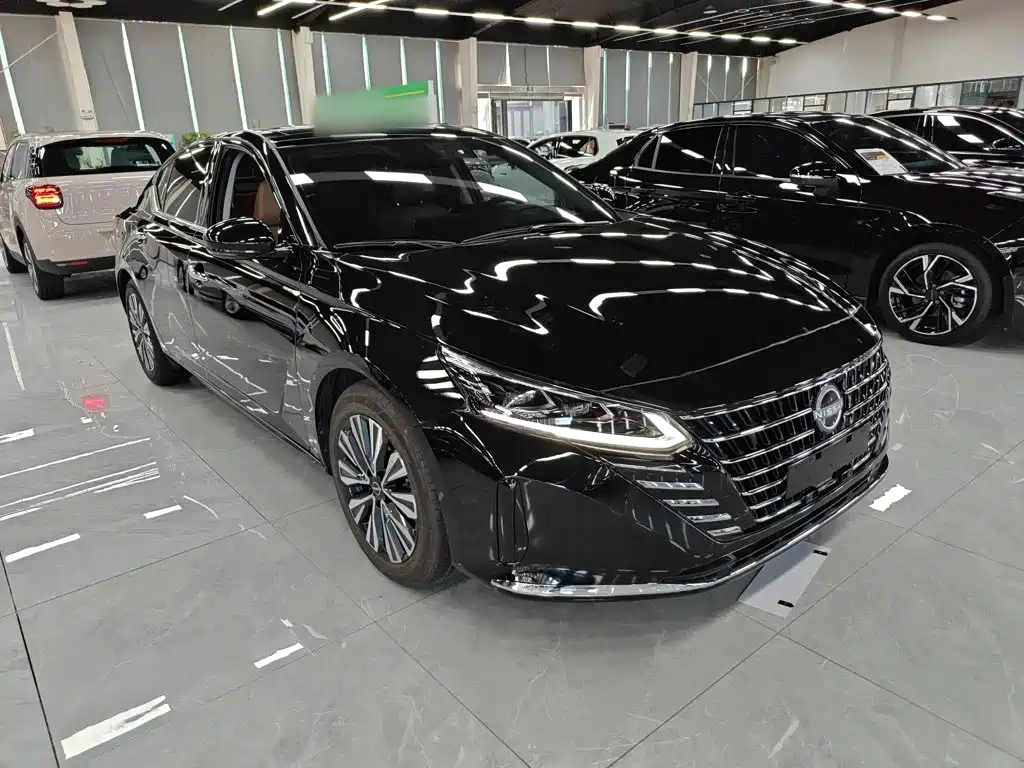 Nissan Teana — фото 8