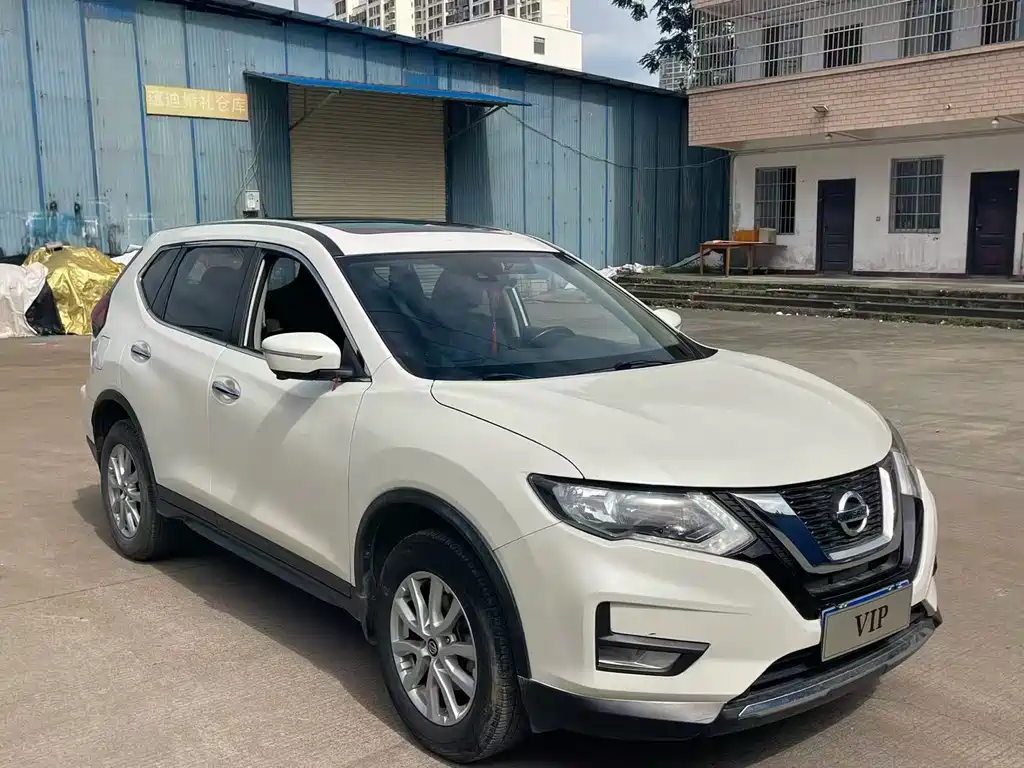 Nissan X-Trail — фото 3