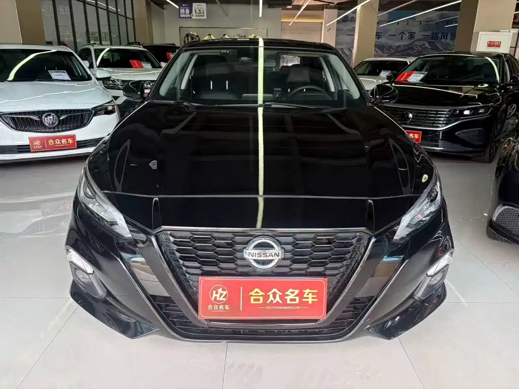 Nissan Teana — фото 2