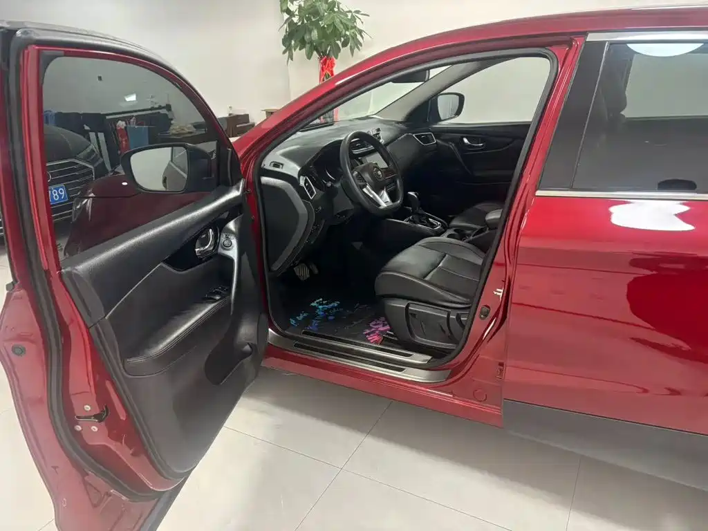 Nissan Qashqai — фото 13