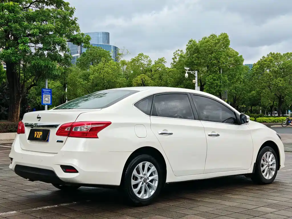 Nissan Sylphy — фото 4