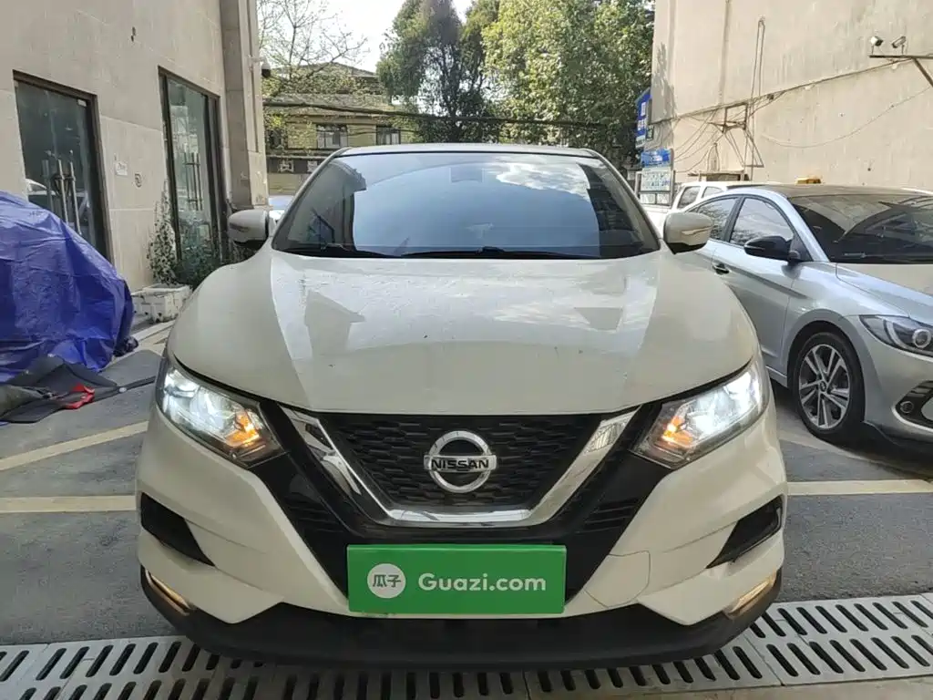 Nissan Qashqai — фото 3